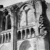 Collégiale de Mont-Notre-Dame - Exterior, ruins of north transept