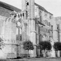 Collégiale de Mont-Notre-Dame - Exterior, ruins of south nave elevation