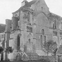 Collégiale de Mont-Notre-Dame - Exterior, east side of nave, ruins of transept
