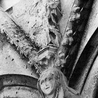 Église Saint-Jean-des-Vignes de Soissons - Exterior, western frontispiece, triforium, sculptural detail