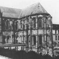 Église Saint-Léger de Soissons - Exterior, south transept and apse, 1914