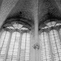 Église de Saint-Martin-aux-Bois - Interior, chevet clerestory and vaults