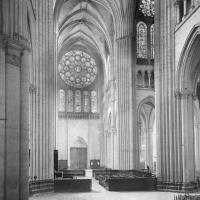 Cathédrale Notre-Dame de Chartres - Interior: Transept
