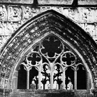 Cathédrale Saint-Samson de Dol-de-Bretagne - Exterior, eastern tracery of south transept porch