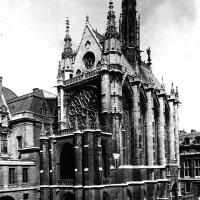 Sainte-Chapelle - Exterior, western frontispiece and south nave