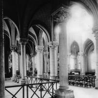 Basilique de Saint-Denis - Interior, north ambulatory