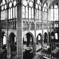 Basilique de Saint-Denis - Interior, north ambulatory and north chevet elevation from gallery level