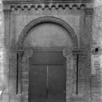 Basilique de Paray-le-Monial - Exterior, north portal