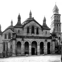 Cathédrale Saint-Front de Périgueux - Exterior, western frontispiece